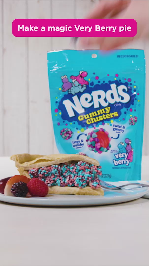 Nerds Gummy Clusters, Very Berry Candy, 8 oz Bag